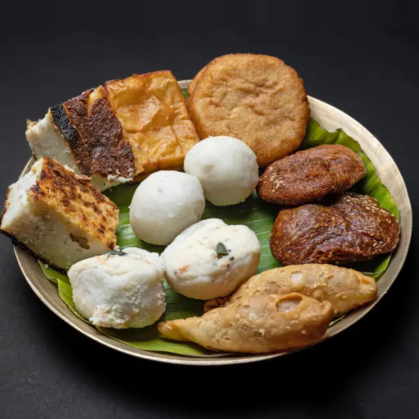east-od-food-Chhena-Poda&Traditional-Sweets.webp