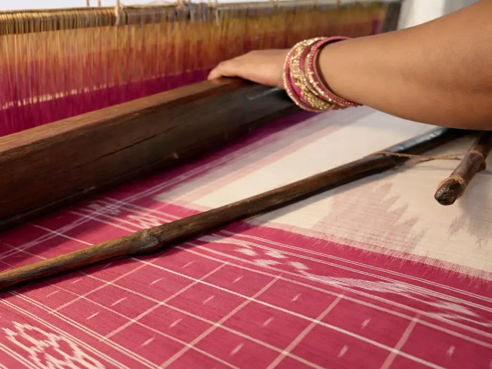 Handlooms-of-Odisha.webp