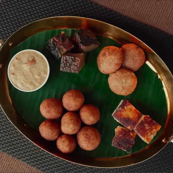 west-od-food-Chhena-Poda&Traditional-Sweets.webp