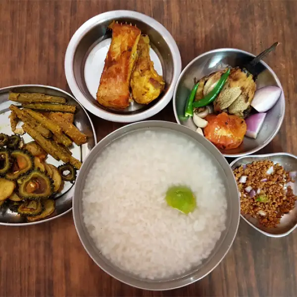 west-od-food-TraditionalOdiaMeal.webp